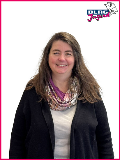 Finanzen & Verwaltung: Nicole Kimsky